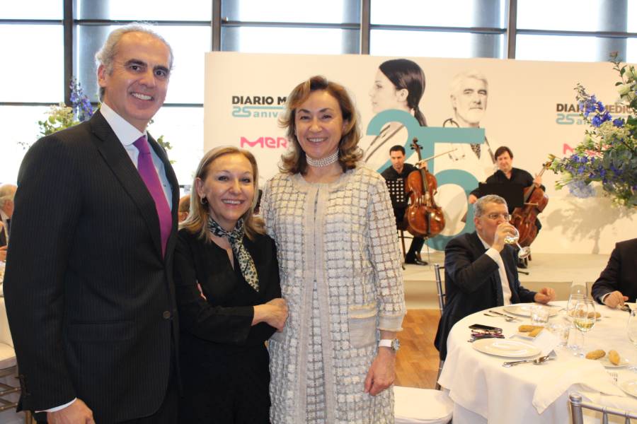 2018 02 21 La Dra. Ayuso entre los consejeros de Sanidad de Madrid y La Rioja
