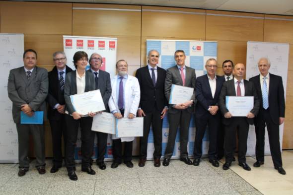 Álvaro de la Parra junto al consejero de Sanidad y a los gerentes de los otros cinco hospitales públicos madrileños