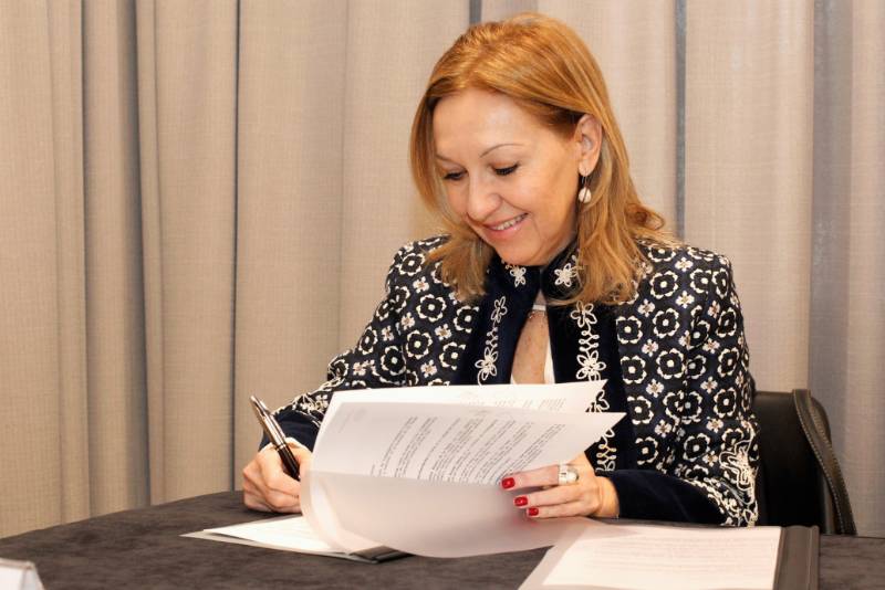 Dra Carmen Ayuso