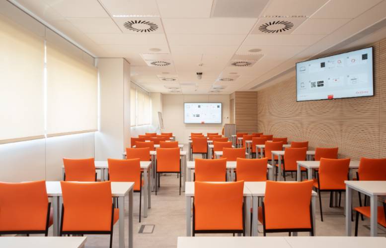 AULA