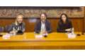 2024 05 03 De izda. a dcha, la Dra. Ayuso, el Dr. Arcos y M. del Olmo, en la segunda mesa de debate de la jornada